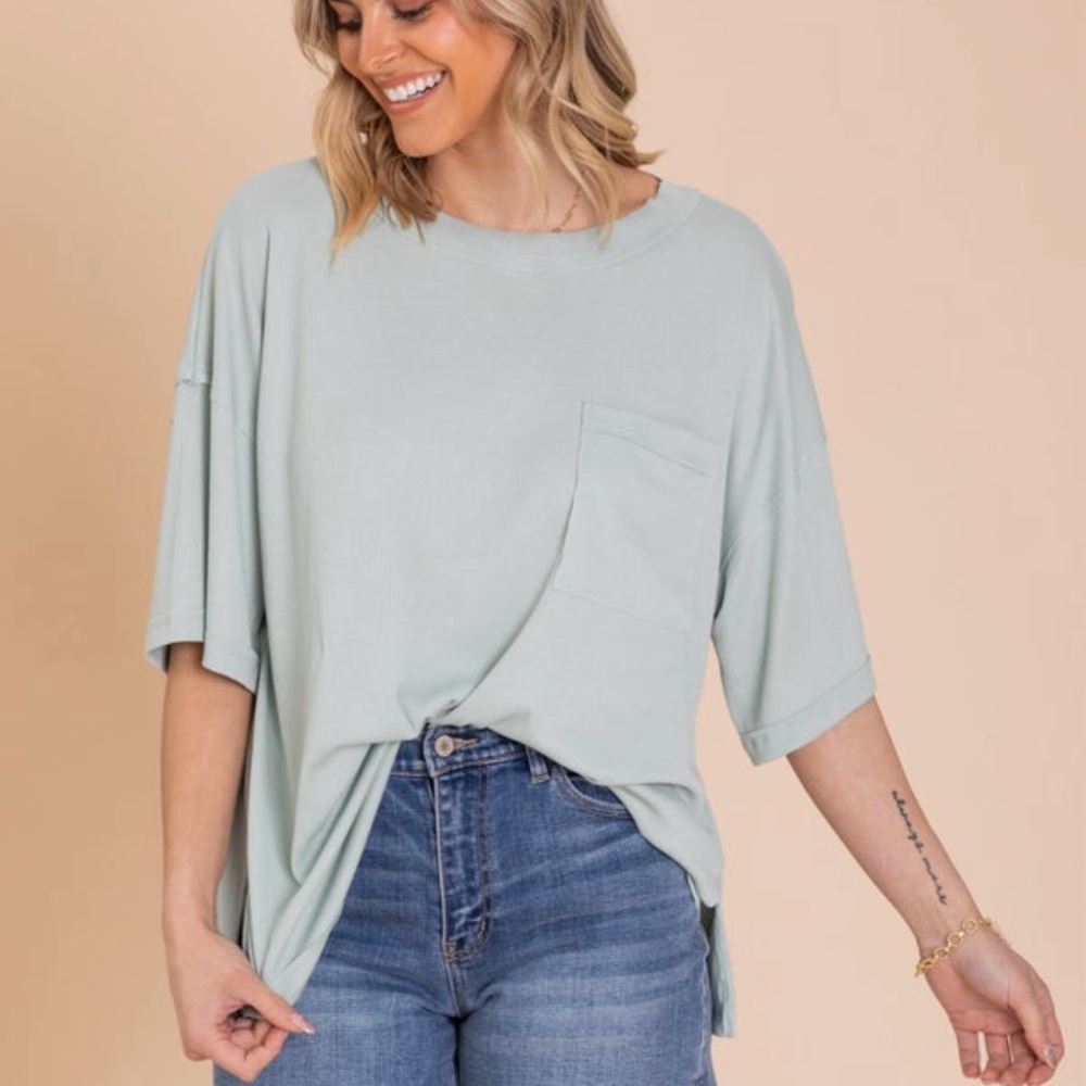 New - Andree By Unit - Oversized Short sleeve Top- Dusty Mint, size S/M.